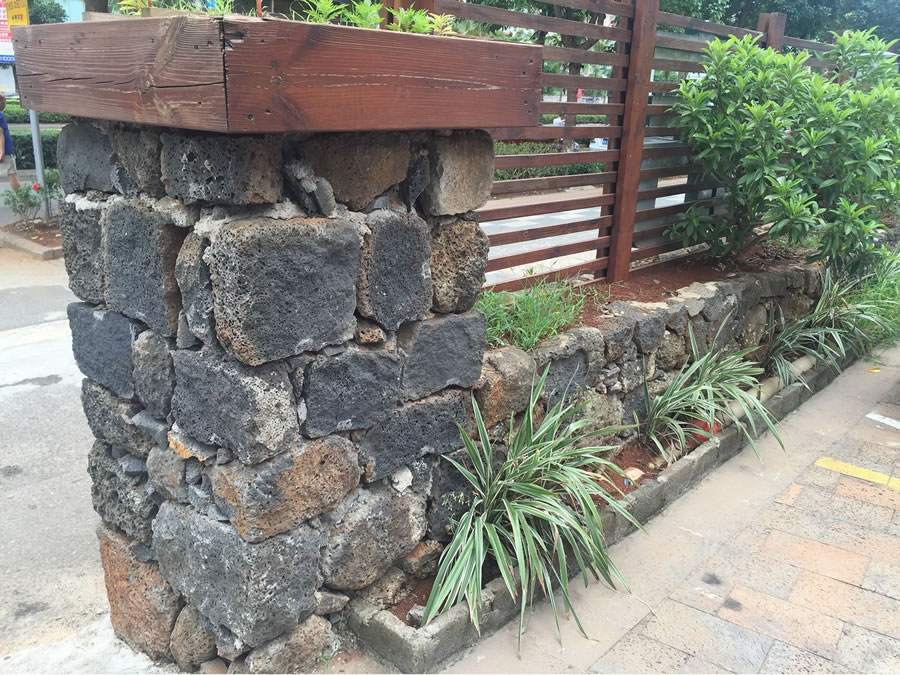 lava stone wall decoration